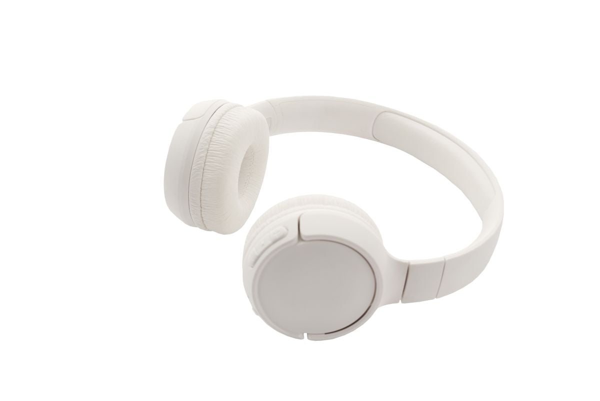 Aurora Wireless Headphones thumbnail 4